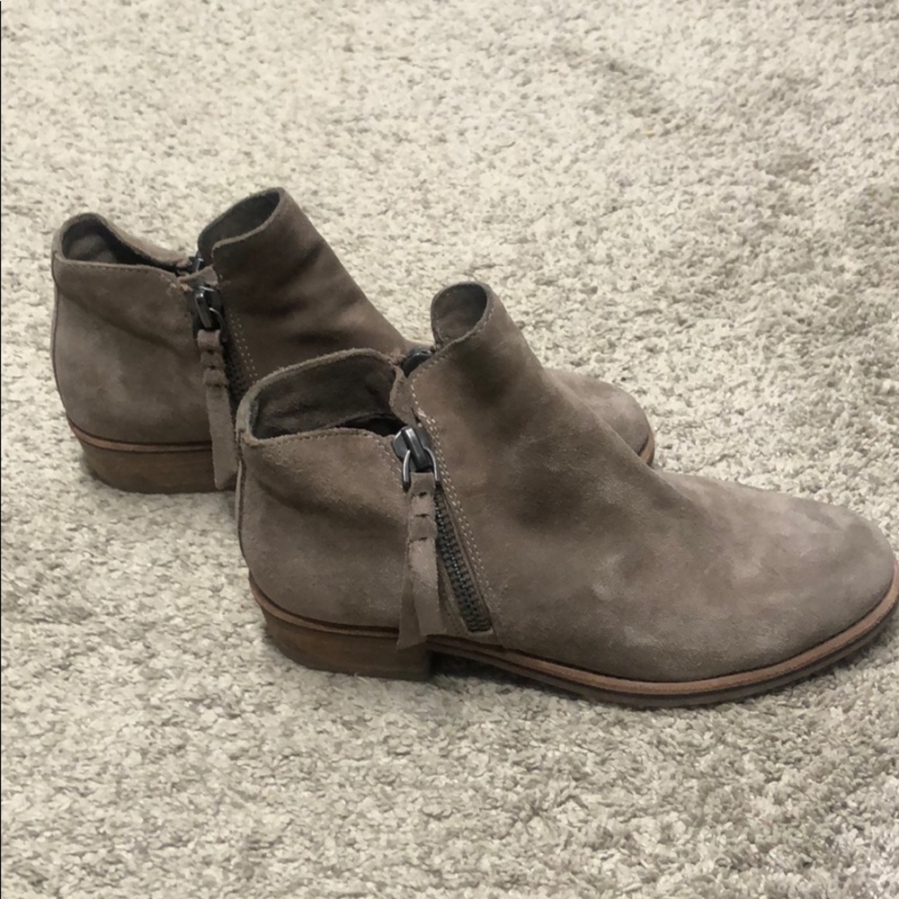 Ankle booties